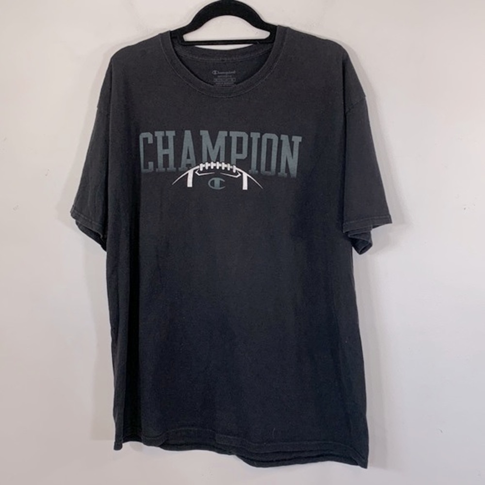 Champion Distressed Football Graphics Casual Athletic Mens Size XL Black Tee